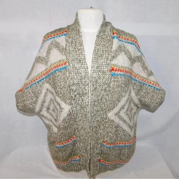 American Eagle Aztec Southwestern Chunky Knit
Open Cardigan Sweater - Picture 1 of 8
